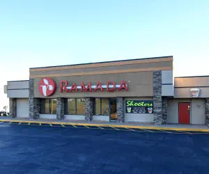 Photo 3 - Ramada by Wyndham Macon