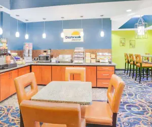 Photo 3 - Days Inn & Suites by Wyndham Russellville