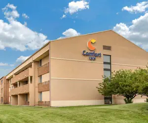 Photo 2 - Comfort Inn