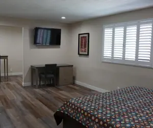 Photo 3 - Sea Breeze Inn - LAX Airport, Los Angeles