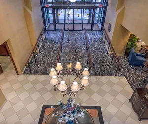 Photo 3 - Clarion Collection Hotel Arlington Court Suites