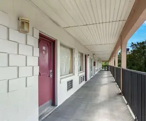 Photo 2 - Econo Lodge Easton Route 50