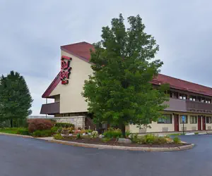 Photo 2 - Red Roof Inn Lansing West - MSU