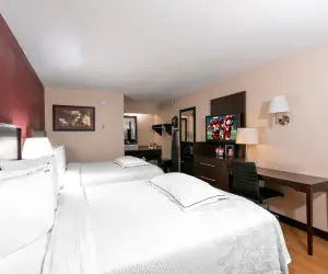 Photo 4 - Red Roof Inn PLUS+ Statesville