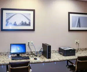 Photo 3 - Comfort Inn & Suites Sikeston I-55