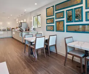 Photo 5 - Best Western Woodland Hills