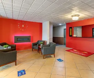 Photo 3 - Econo Lodge Inn & Suites