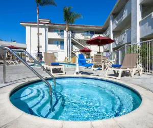 Photo 3 - Motel 6-Ventura, CA - South