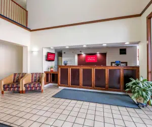 Photo 3 - Red Roof Inn St Robert Ft Leonard Wood