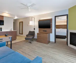 Photo 5 - Holiday Inn Express Hotel & Suites Petoskey, an IHG Hotel