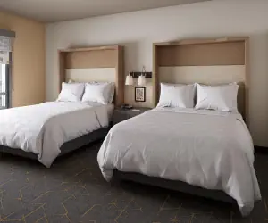 Photo 3 - Holiday Inn Santa Ana-Orange County Airport, an IHG Hotel