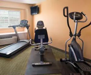 Photo 3 - Days Inn & Suites by Wyndham Spokane Airport Airway Heights