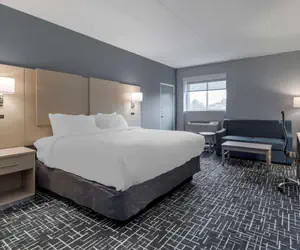 Photo 4 - Comfort Inn Hyannis - Cape Cod