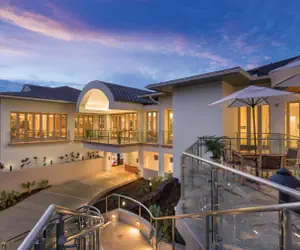 Photo 3 - Club Wyndham Bali Hai Villas