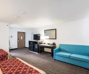 Photo 2 - Americas Best Value Inn Charlotte