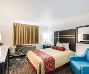 Photo 3 - Americas Best Value Inn Charlotte