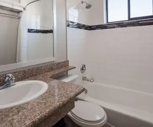 Photo 2 - SureStay Hotel by Best Western Beverly Hills West LA