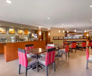 Photo 3 - Comfort Suites North