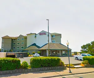Photo 4 - Siletz Bay Beachfront Hotel by OYO Lincoln City