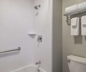 Photo 3 - Best Western Knoxville Airport / Alcoa, TN