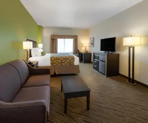 Photo 2 - Baymont by Wyndham Beulah