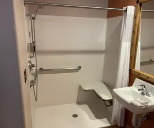 Photo 2 - Table Mountain Inn