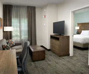 Photo 3 - Staybridge Suites Greenville I-85 Woodruff Road, an IHG Hotel