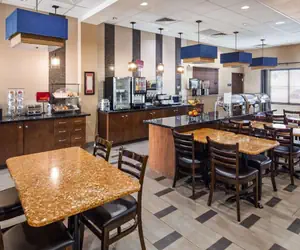 Photo 5 - Best Western Plus Williston Hotel & Suites