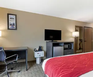 Photo 5 - Comfort Inn & Suites Ponca City near Marland Mansion