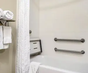 Photo 2 - Quality Inn Ruston