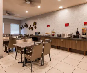 Photo 4 - Best Western Plus New Cumberland