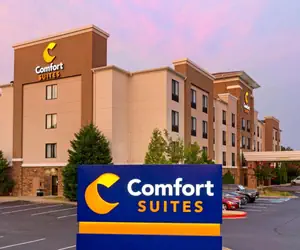 Photo 2 - Comfort Suites Little Rock West