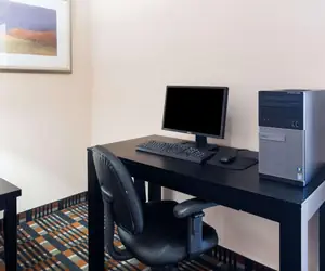 Photo 2 - Quality Inn & Suites Lake Charles South