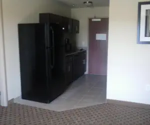 Photo 3 - Cobblestone Inn & Suites - Avoca