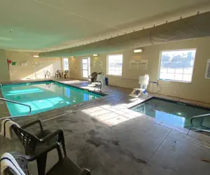 Photo 5 - Cobblestone Hotel & Suites - Broken Bow