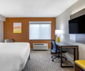 Photo 3 - Comfort Inn Paramus - Hackensack