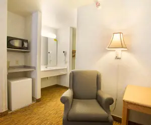 Photo 2 - Glenwood Springs Cedar Lodge