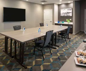 Photo 3 - Sonesta ES Suites Fairfax Fair Lakes