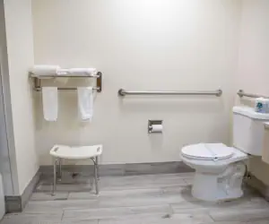 Photo 5 - Super 8 by Wyndham Mountain Home