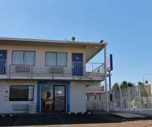 Photo 3 - Motel 6-Bismarck, ND