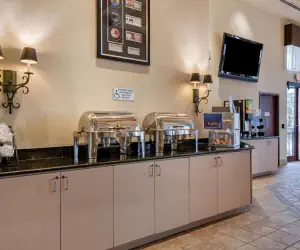 Photo 5 - Best Western Gateway Grand