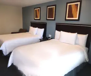 Photo 2 - SureStay Hotel by Best Western Chula Vista San Diego Bay