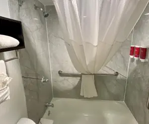 Photo 3 - SureStay Hotel by Best Western Santa Cruz