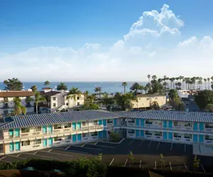 Photo 2 - Motel 6-Santa Barbara, CA - Beach
