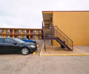 Photo 5 - Oyo Hotel Odessa TX, East Business 20