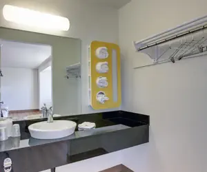 Photo 3 - Motel 6-Bellflower, CA - Los Angeles