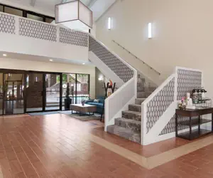 Photo 4 - Quality Inn Magnolia