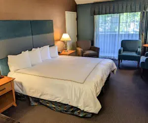 Photo 3 - The Bard's Inn - BW Signature Collection by Best Western