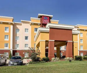 Photo 2 - Comfort Suites near Tanger Outlet Mall