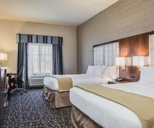 Photo 2 - Holiday Inn Express & Suites Eureka, an IHG Hotel